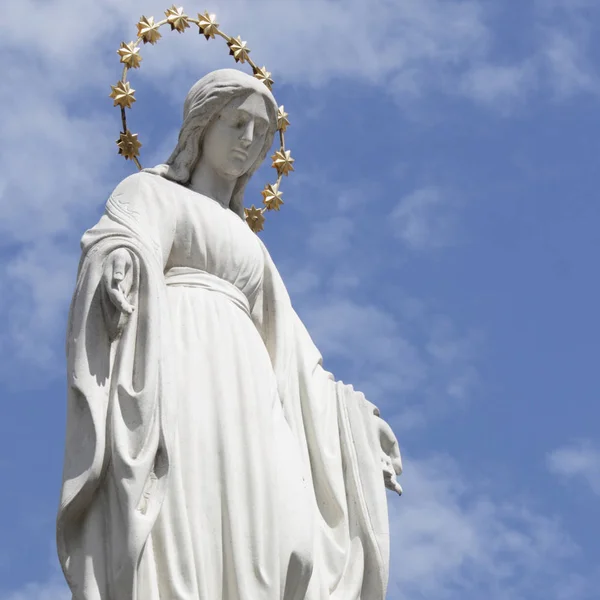 Estátua Virgem Maria Como Símbolo Amor Bondade — Fotografia de Stock