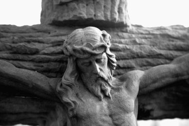 Antik ölüm heykeli ve Nasıralı İsa 'nın dirilişi..  