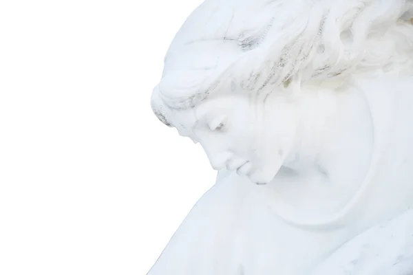 Estátua antiga do anjo da luz isolado no backgroun branco — Fotografia de Stock
