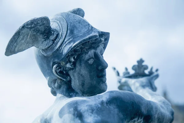 Antik ticaret, tüccarlar ve tra 'nın antik heykeli.