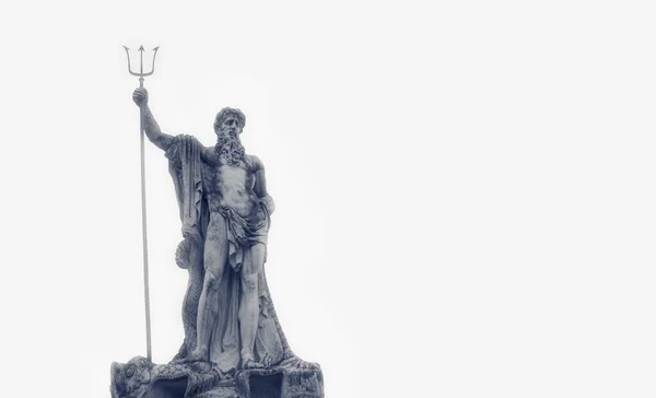 Могущественный бог моря и океанов Нептун (Посейдон) — стоковое фото