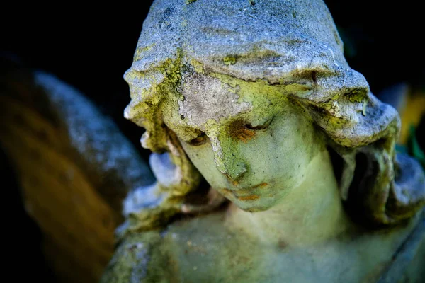 Imagen Estilo Retro Antigua Estatua Piedra Ángel Maravilloso Con Dulce —  Fotos de Stock