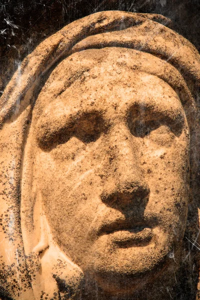 Retro Styled Sad Eyes View Virgin Mary Vintage Stone Statue — Stock Photo, Image