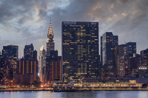 Πόλη Της Νέας Υόρκης Μανχάταν Διάσημο Ορόσημο Στον Ορίζοντα Κτίρια — Φωτογραφία Αρχείου
