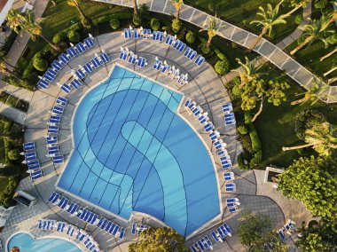 Luxury Resort Sunrise, sabahın erken saatlerinde sahil aktivitesi