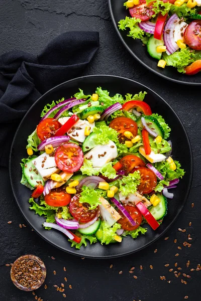 Növényi Saláta Csirkehús Saláta Csirkemell Nyers Zöldségek — Stock Fotó