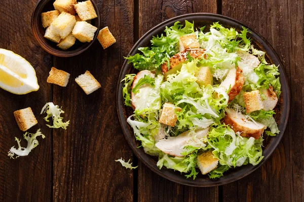 Caesar Salad Grilled Chicken Meat Fresh Lettuce Parmesan Cheese Fried — Stock Photo, Image