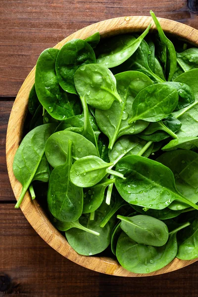 Hojas Frescas Espinaca Sobre Fondo Madera Comida Vegana Saludable Top —  Fotos de Stock