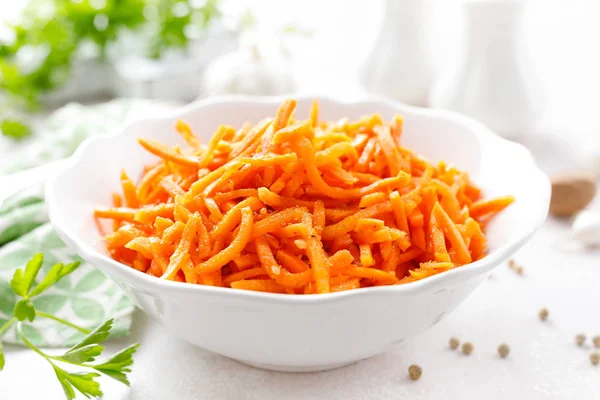 Salat Mit Frischen Rohen Karotten Koreanischer Karottensalat — Stockfoto