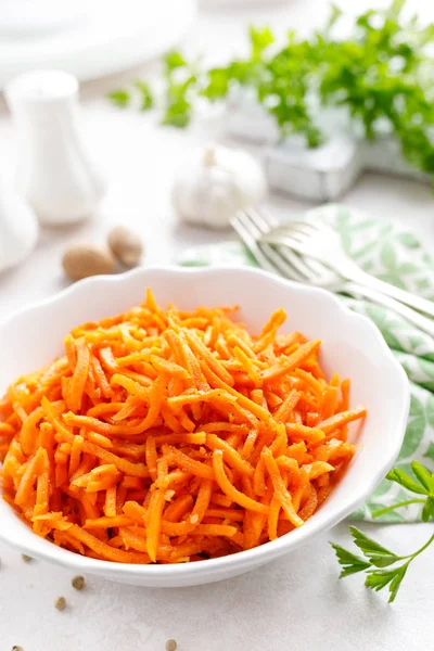 Salat Mit Frischen Rohen Karotten Koreanischer Karottensalat — Stockfoto