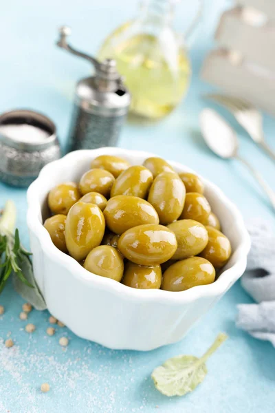 Green Olives Bowl — Stock Photo, Image