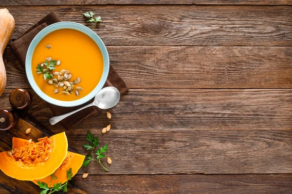 Pumpkin Soup Vegetarian Soup Pumpkin Seeds Bowl Wooden Table Top — Stock Photo, Image