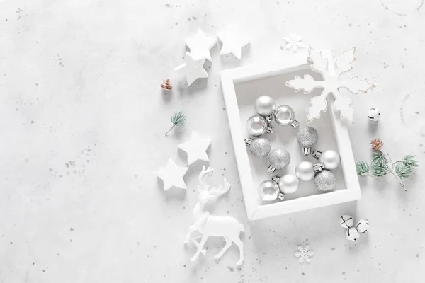 Jul Nyår Eller Noel Semester Festliga Dekorationer Ornament Bollar Snöflingor — Stockfoto