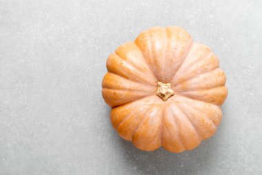 Taze çiğ tereyağlı kabak, metin için alanı kopyala, yukarıdan aşağıya görünüm