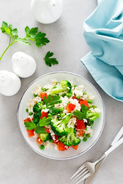 ベジタリアンリゾット 野菜とご飯 — ストック写真