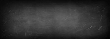 Tahta arka planda tebeşir temizlendi