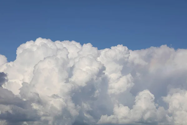 Fluffy White Clouds Blue Sky — Stock Photo, Image