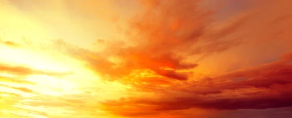 Luz Solar Céu Quente Verão — Fotografia de Stock