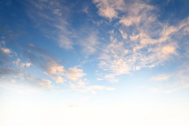 Bulutlar arka plan. Alan aşağıdaki kopyalayın