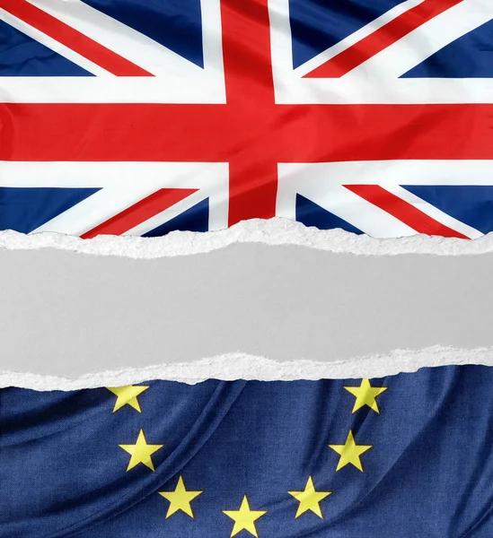 Bandeiras União Europeia Grã Bretanha Dilaceradas Idéia Brexit — Fotografia de Stock