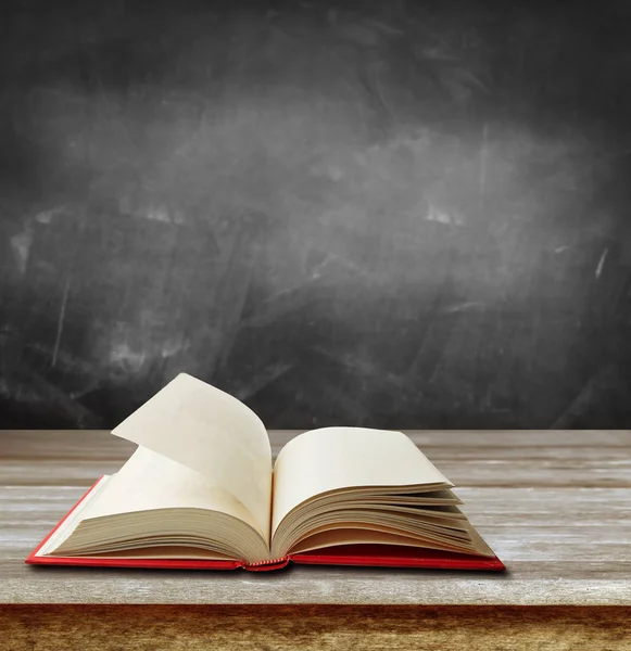 Open Book Table Front Blackboard — Stock Photo, Image