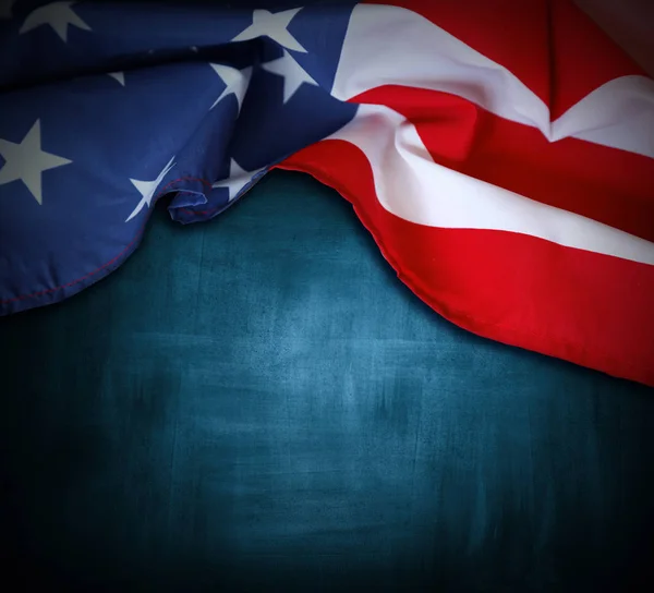 Американський прапор на блакитному — стокове фото