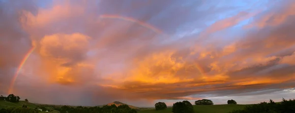 Arcobaleno in cielo — Foto Stock