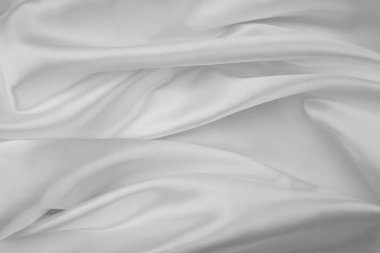 Beyaz ipek kumaş hatları