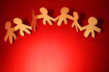 Kağıt zincir takımı elele