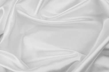 Beyaz ipek kumaş hatları