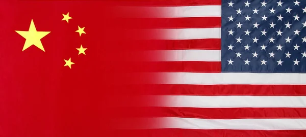 Amerikaanse en Chinese vlaggen — Stockfoto