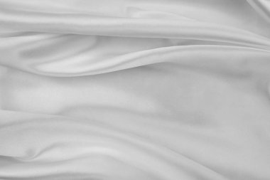 Beyaz ipek kumaş hatları