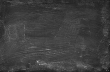 Tahta arka planda tebeşir temizlendi