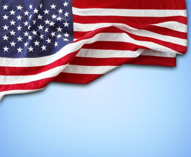 Mavi arka planda Amerikan bayrağı