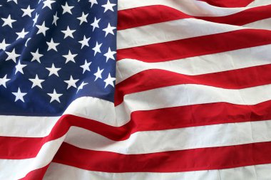 Dalgalanan Amerikan bayrağına yakın çekim