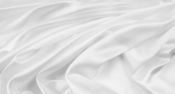 Detailní Záběr Vlnité Bílé Hedvábné Tkaniny — Stock fotografie
