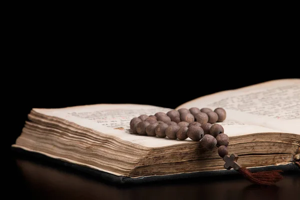 Open Sacred Book Prayer Wooden Rosary Bible Black Background — Stock Photo, Image