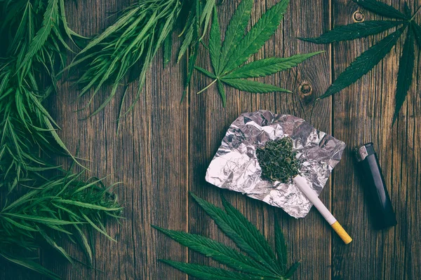 Cannabis-Konsum. — Stockfoto