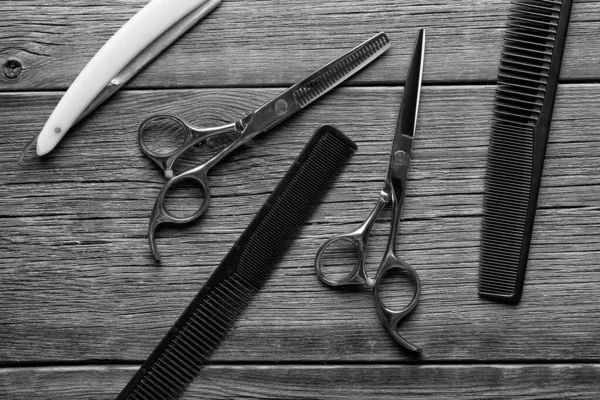 Friseurwerkzeug. Friseurschere. — Stockfoto