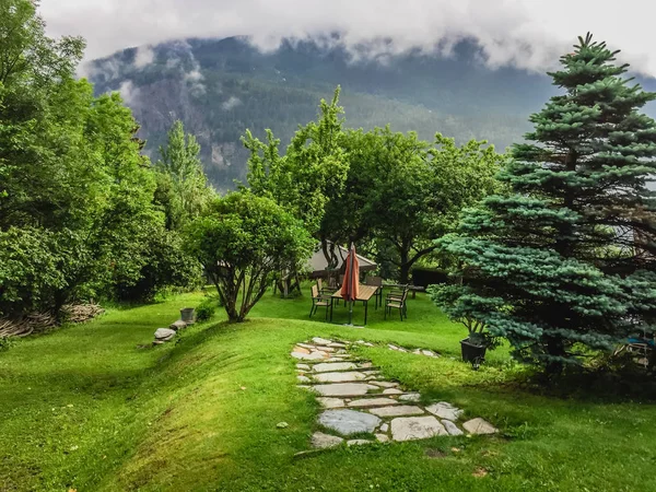 Όμορφο Ορεινό Τοπίο Πράσινο Γρασίδι — Φωτογραφία Αρχείου
