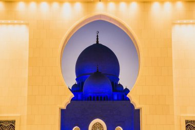 Şeyh Zayed Camii, Abu Dabi