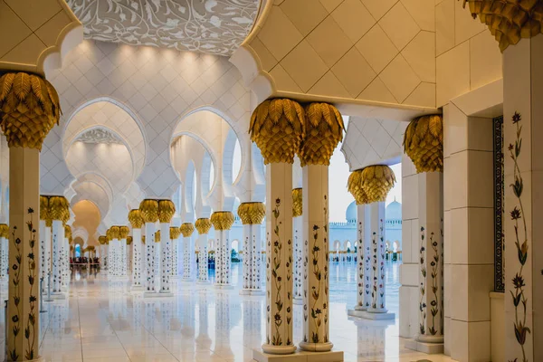Sheikh Zayed Mosque Abu Dhabi — Stock Photo, Image