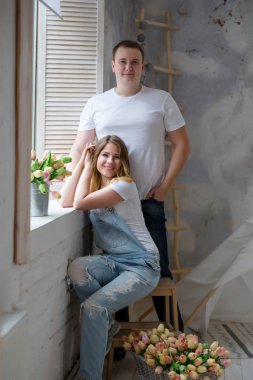 Aşık güzel bir çift.