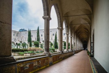 Napoli Santa Chiara Manastırı