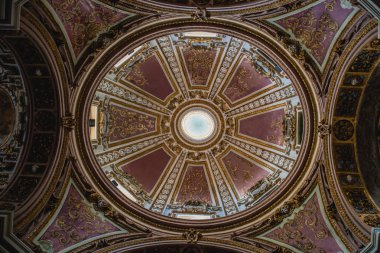 Napoli, İtalya'da kilise iç