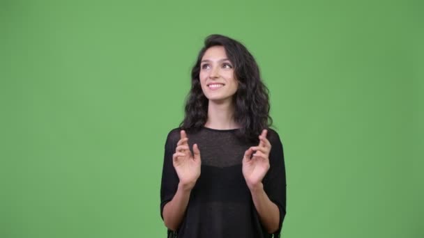 Fiatal gyönyörű nő, elkapta valami — Stock videók