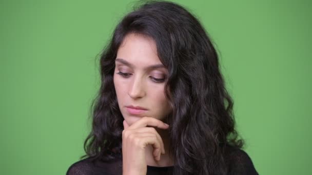 Young beautiful woman thinking — Stock Video