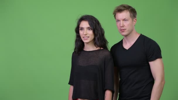 Fiatal pár, ami remek együtt — Stock videók