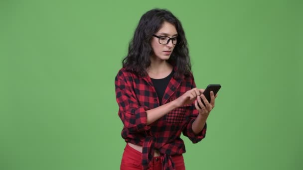 Young beautiful businesswoman using phone — Stock Video