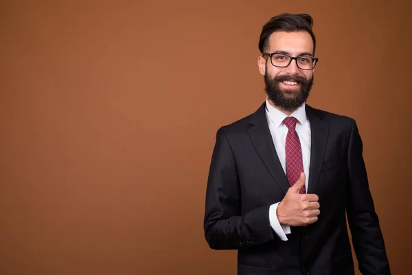 Estudio Toma Joven Guapo Barbudo Persa Hombre Negocios Con Gafas —  Fotos de Stock